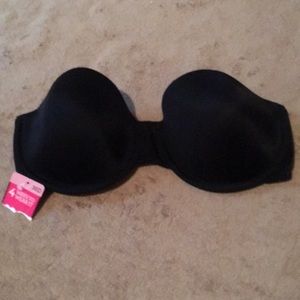 NWT black strapless bra